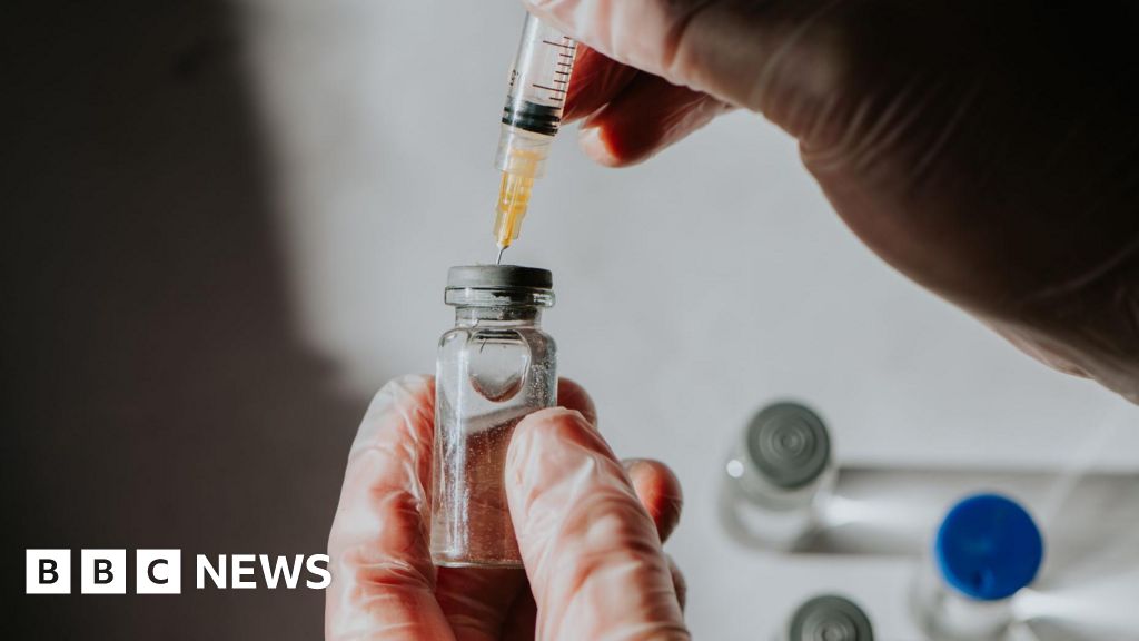 Groundbreaking Injection to Halt HIV Gains Approval – Mirror Brief