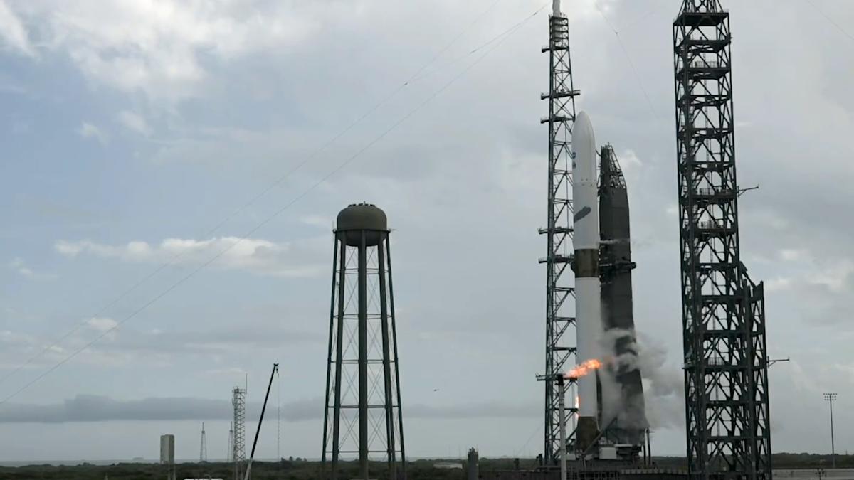 New Glenn’s Second Flight Postponed by Inclement Weather – Mirror Brief